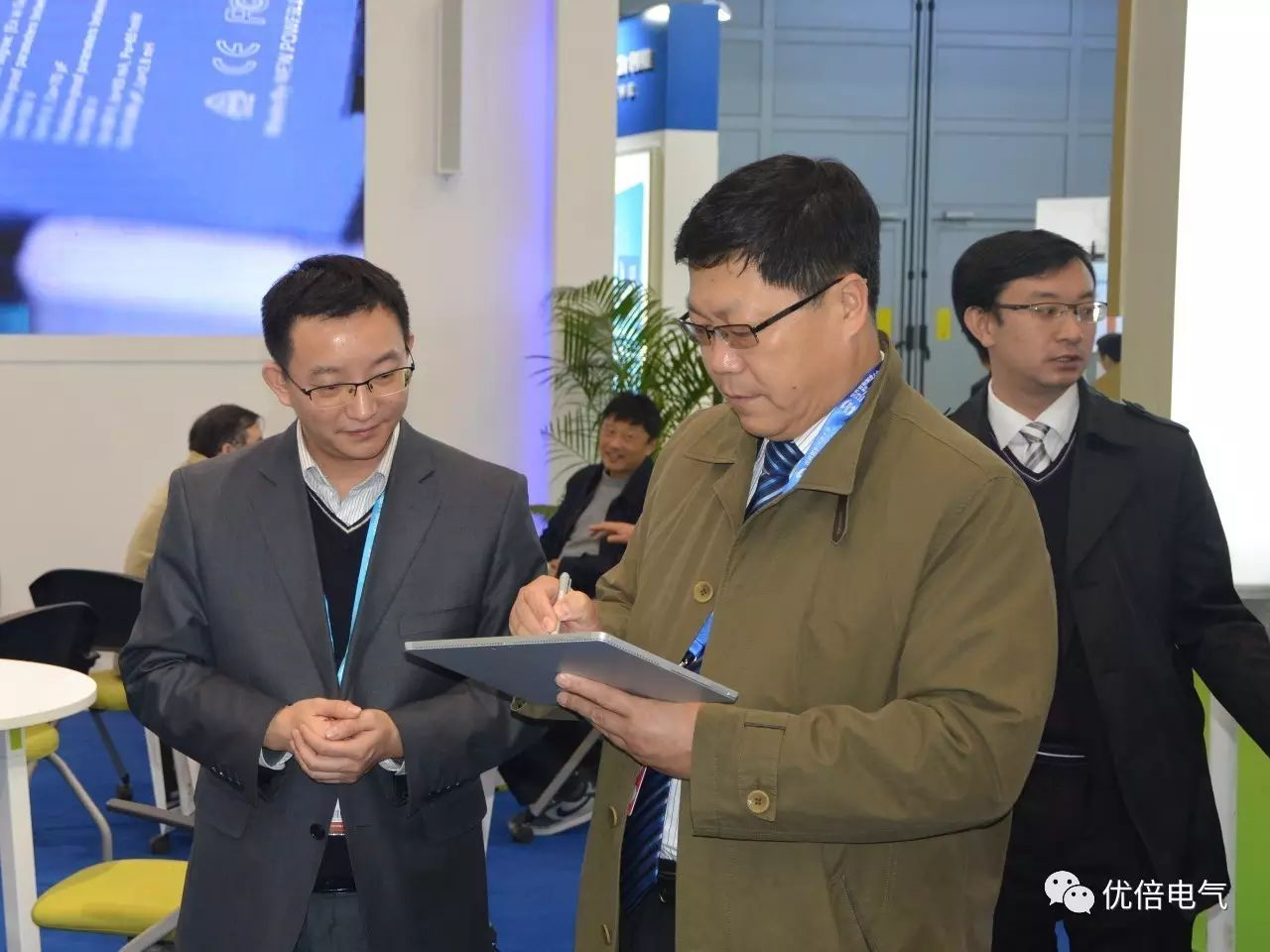 1563265801874046aq2t.png 1563265801874046aq2t.png