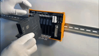 1610090304682866znJx.gif 安全柵安裝.gif